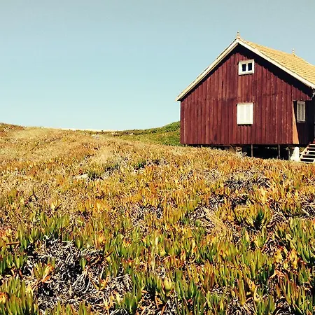 Vandrerhjem Watermark Surf House *