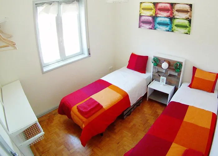 Watermark Surf House * Ovar